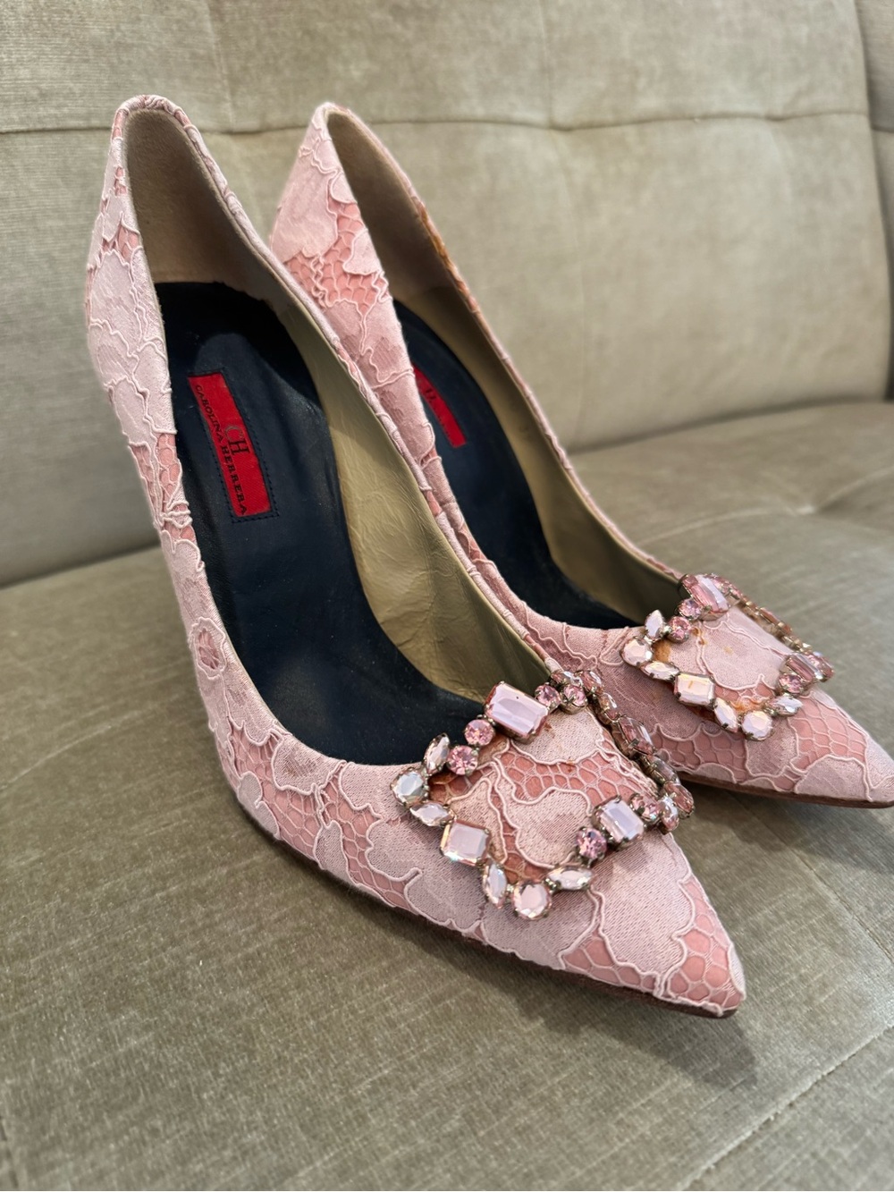 Carolina Herrera Blush Pink Lace Pointed Toe Heels with Jewel Buckle NWOT